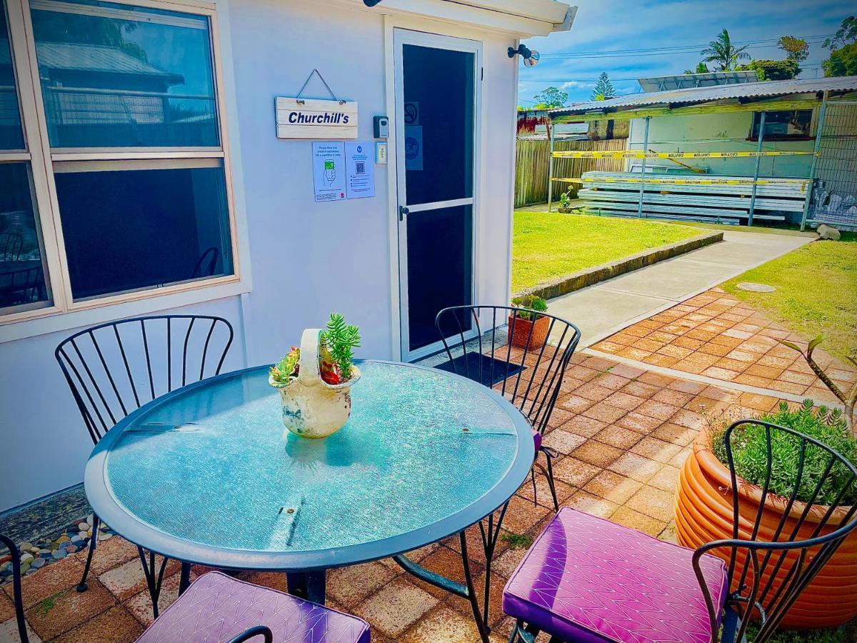 סוונסי Churchill'S B&B Twin Spa Getaway Studio מראה חיצוני תמונה