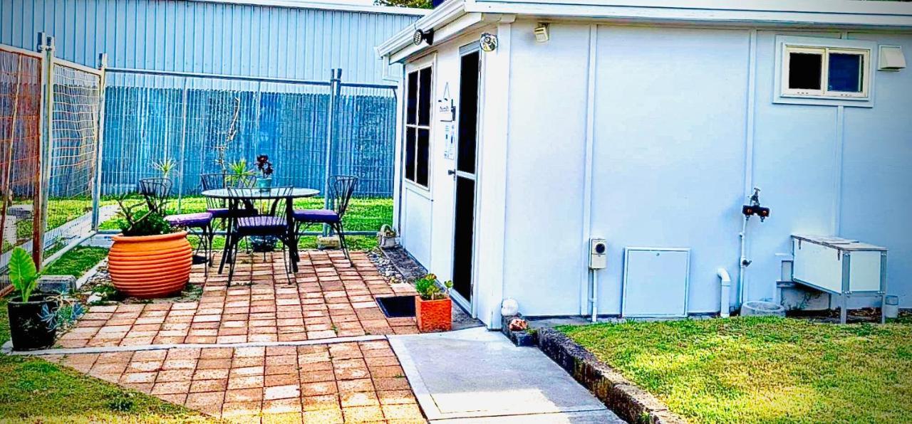 סוונסי Churchill'S B&B Twin Spa Getaway Studio מראה חיצוני תמונה