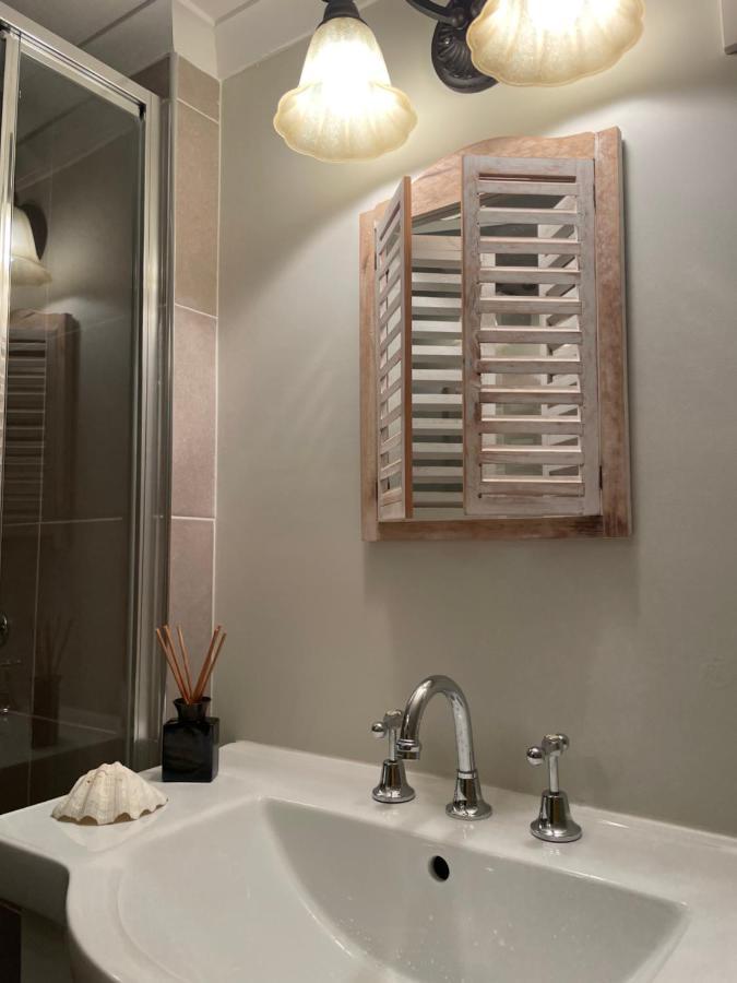 סוונסי Churchill'S B&B Twin Spa Getaway Studio מראה חיצוני תמונה