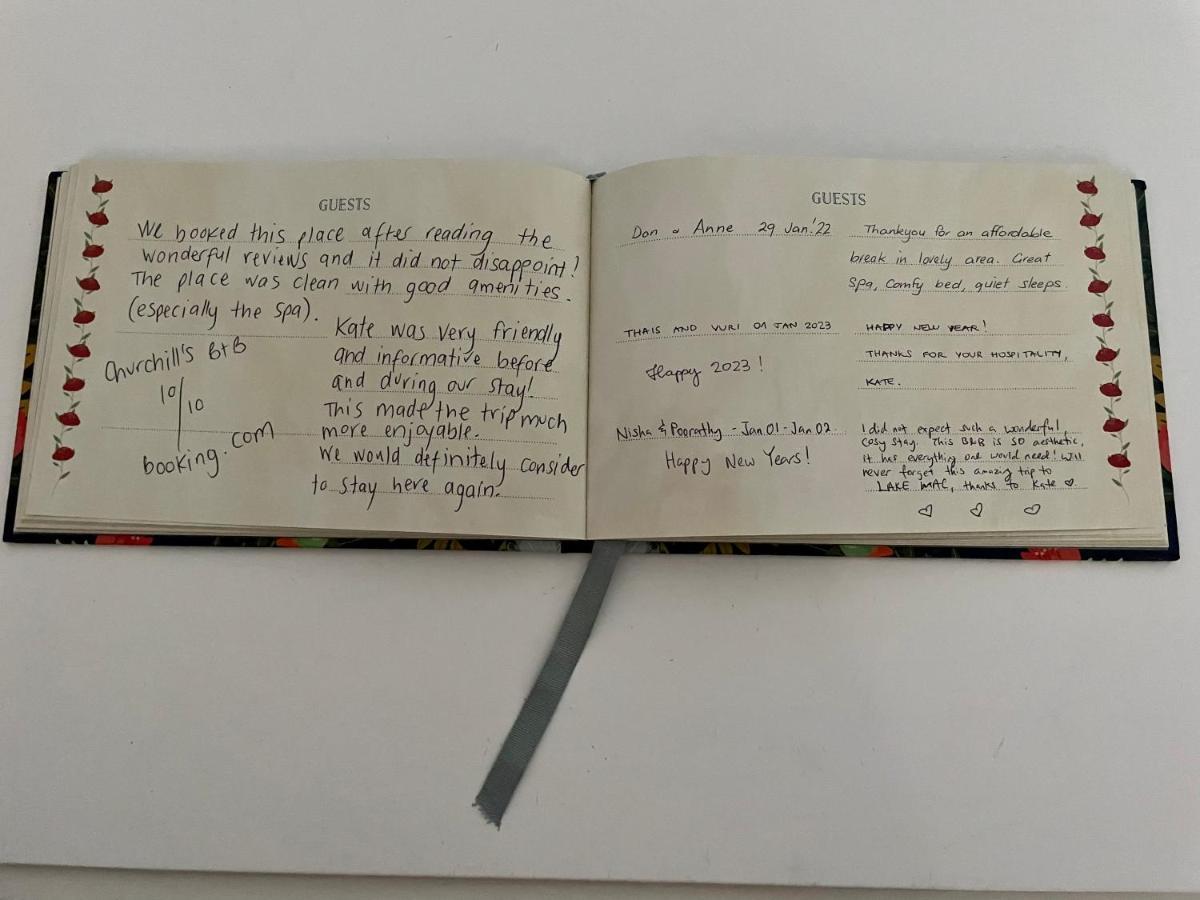 סוונסי Churchill'S B&B Twin Spa Getaway Studio מראה חיצוני תמונה
