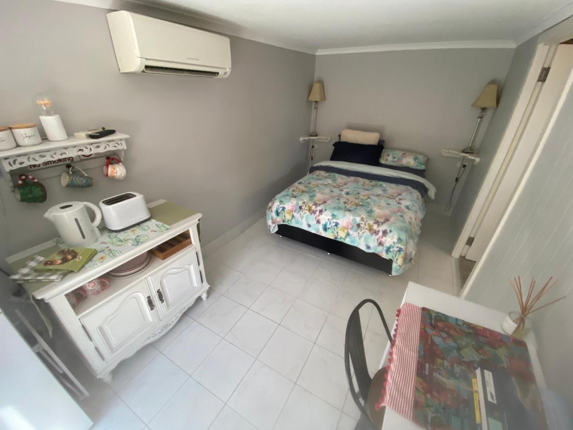 סוונסי Churchill'S B&B Twin Spa Getaway Studio מראה חיצוני תמונה